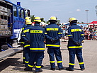 Rettungsübungs-Schau: THW-Helfer im Bereitstellungsraum